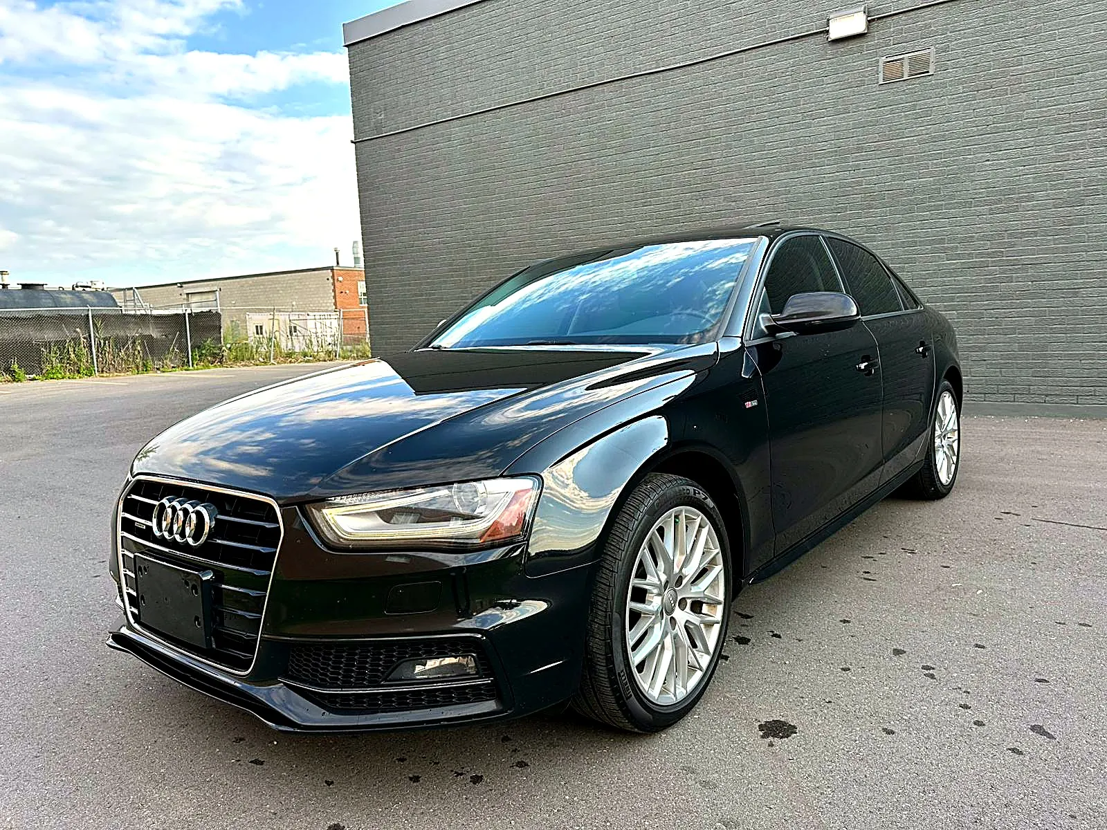 Vehicle photo