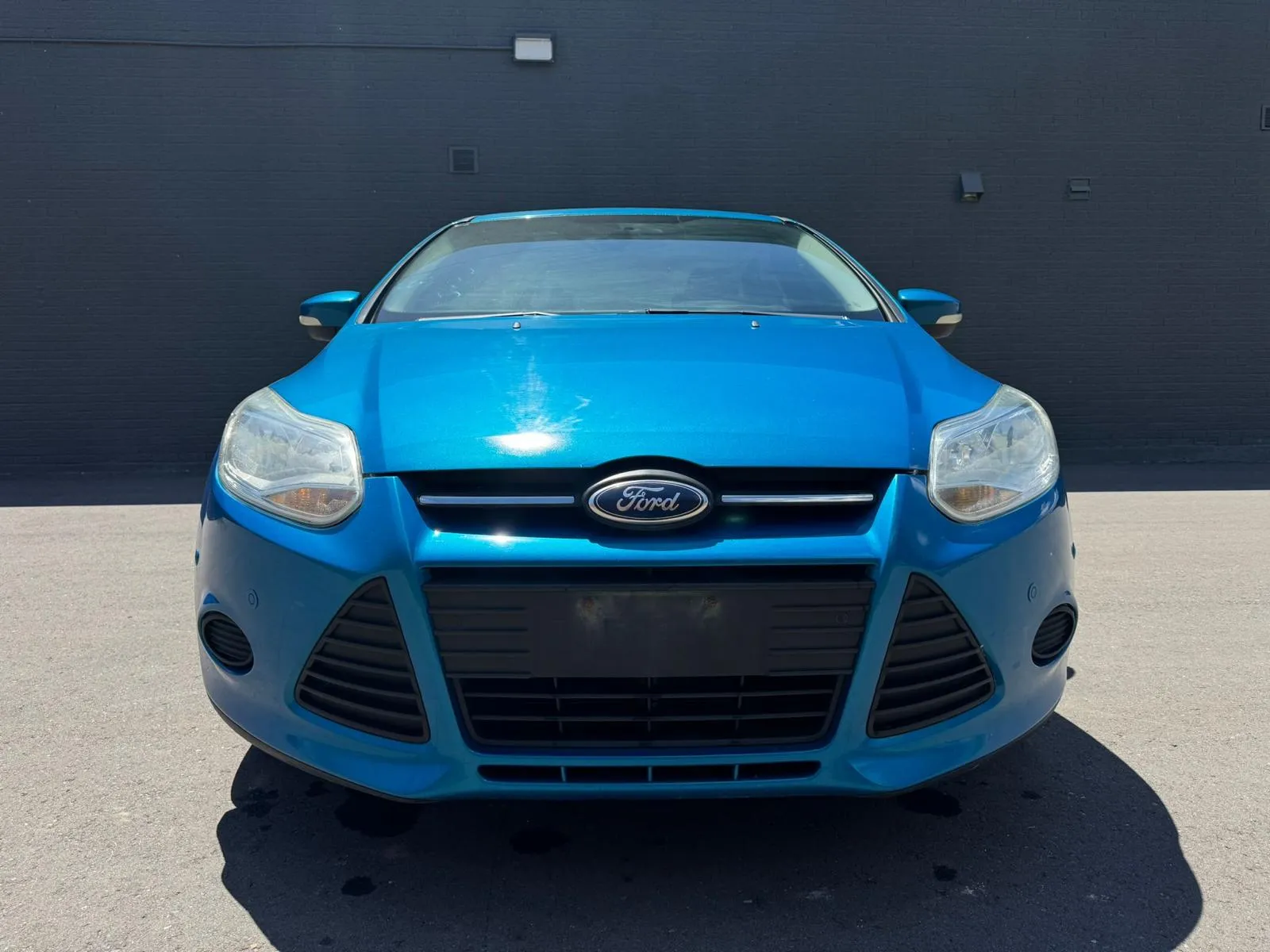 Vehicle photo